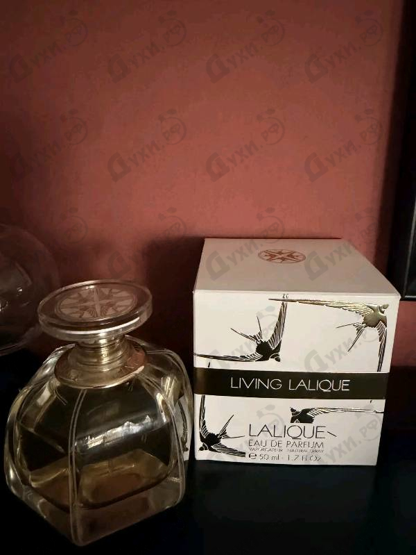 Духи Living от Lalique