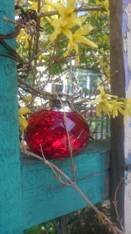 Духи Van Cleef & Arpels Feerie Rubis Парфюмерия Feerie Rubis от Van Cleef & Arpels