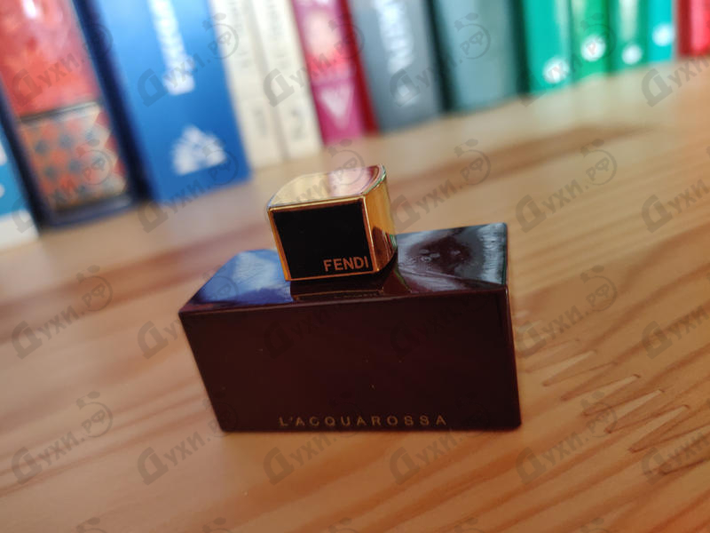 Купить L'acquarossa Elixir от Fendi