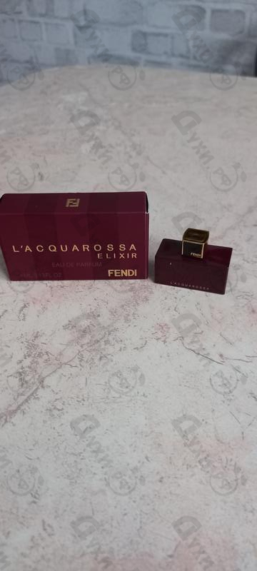 Духи L'acquarossa Elixir от Fendi