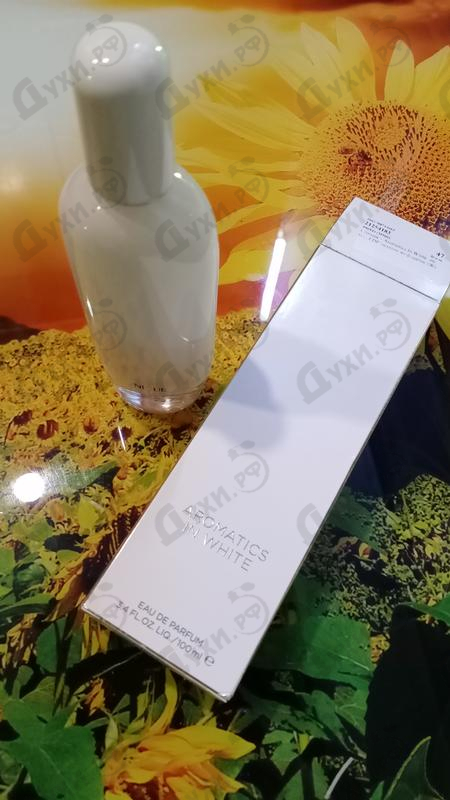Духи Aromatics In White от Clinique