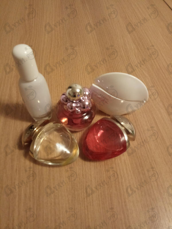 Парфюмерия Clinique Aromatics In White