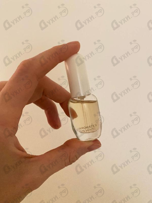 Отзывы Clinique Aromatics In White