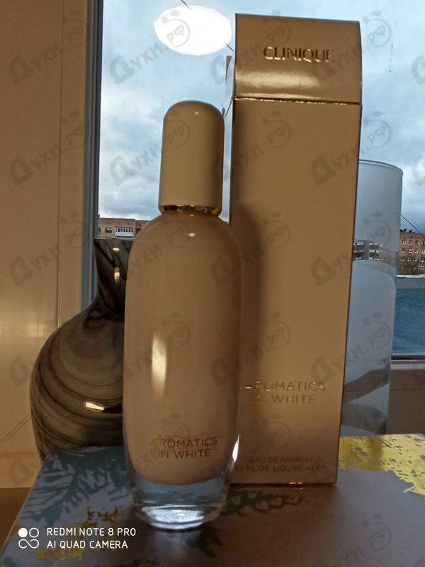 Духи Aromatics In White от Clinique