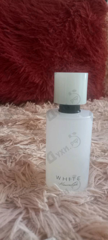 Купить White от Kenneth Cole
