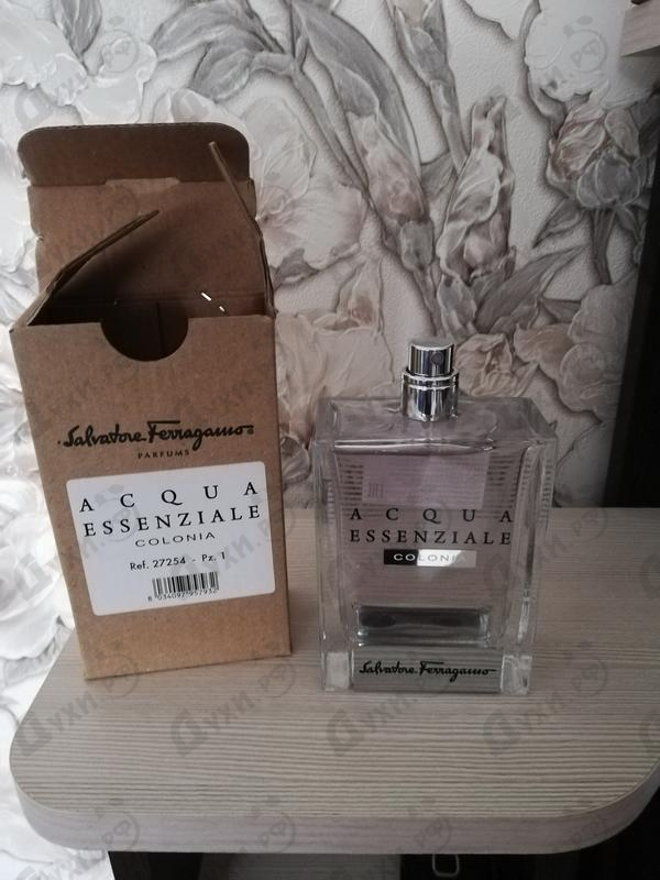 Духи Acqua Essenziale Colonia от Salvatore Ferragamo