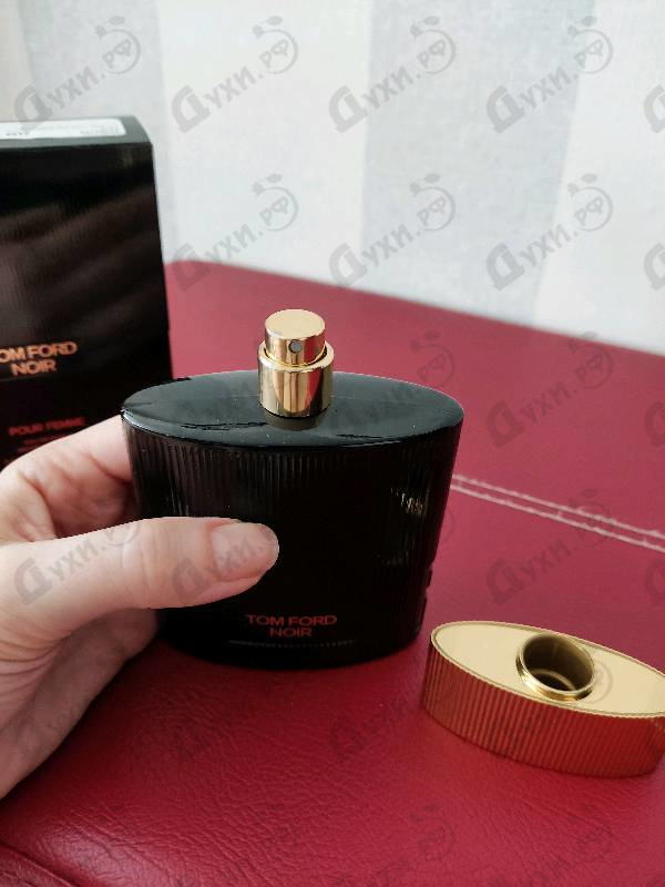 Духи Noir Pour Femme от Tom Ford