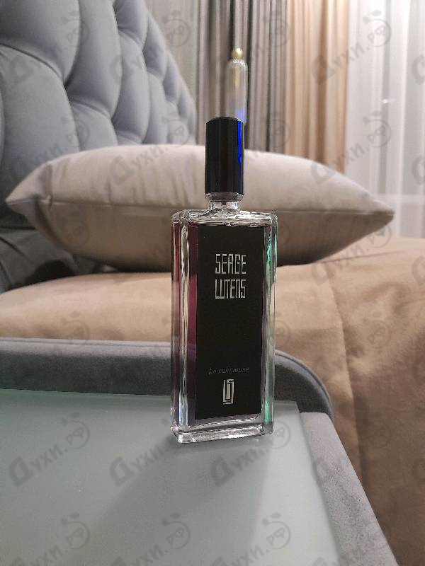 Парфюмерия Serge Lutens La Religieuse Купить La Religieuse от Serge Lutens