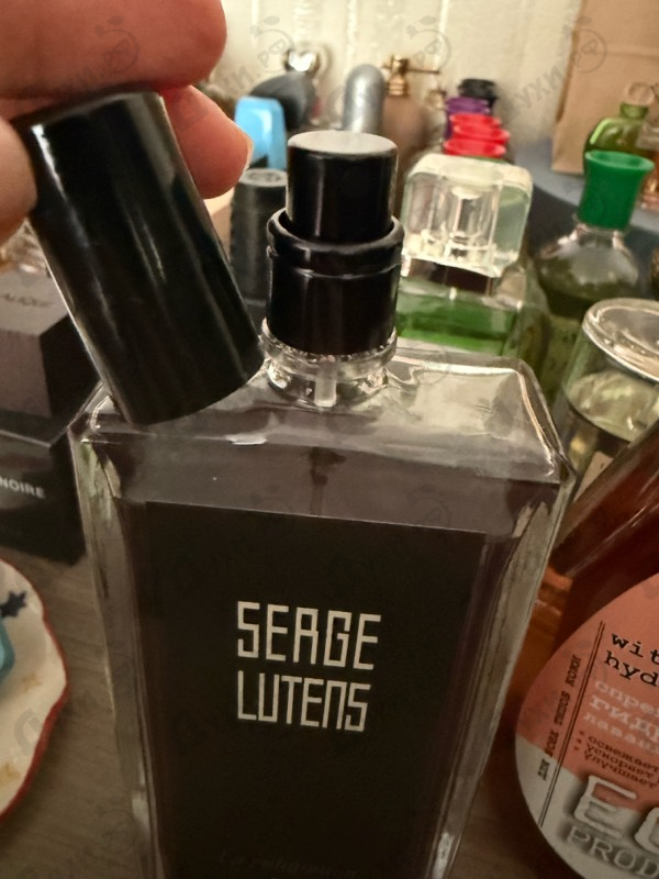 Купить La Religieuse от Serge Lutens