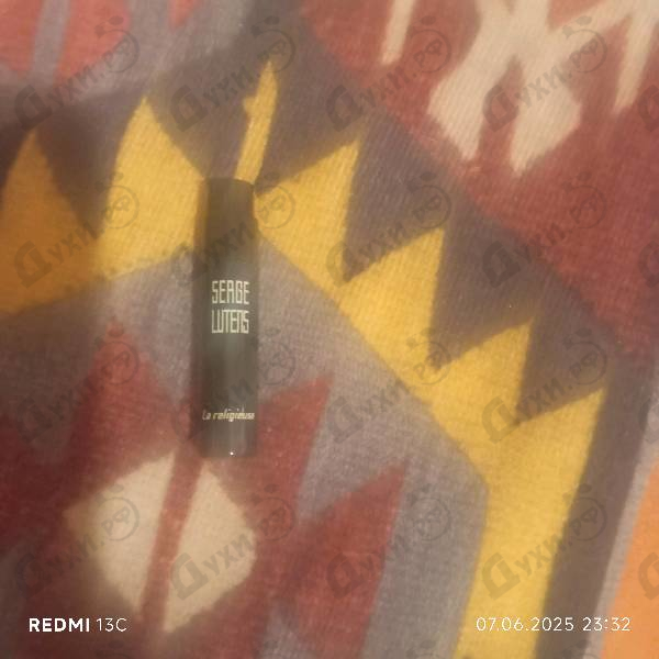 Духи La Religieuse от Serge Lutens