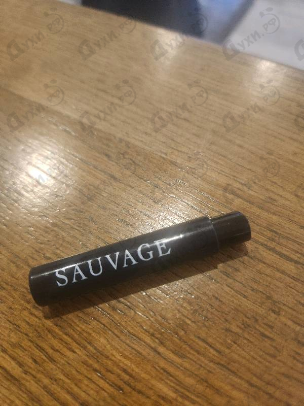 Духи Sauvage 2015 от Christian Dior