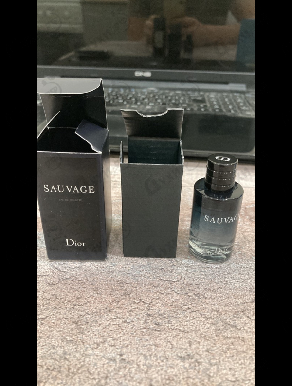 Духи Sauvage 2015 от Christian Dior