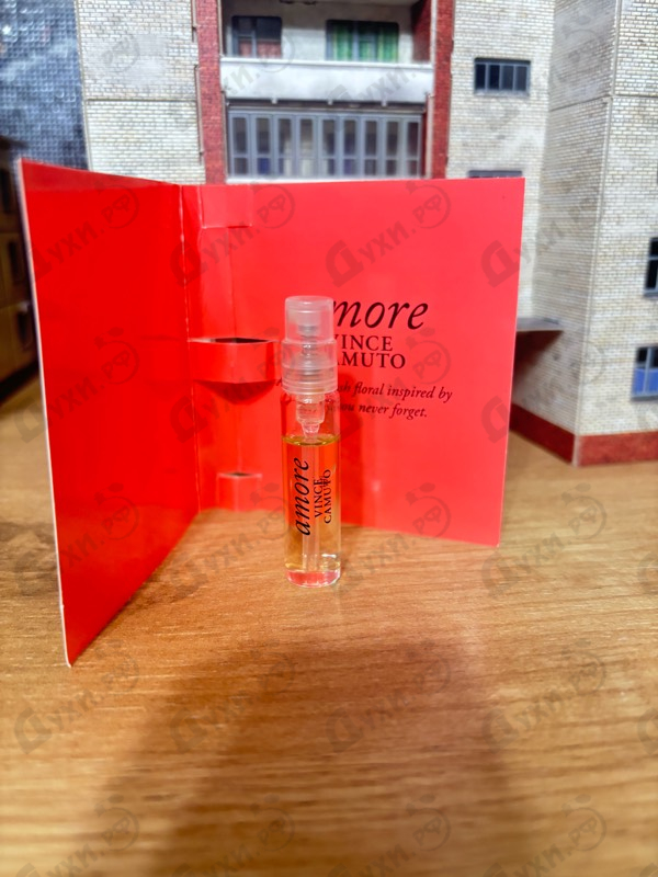 Парфюмерия Vince Camuto Amore