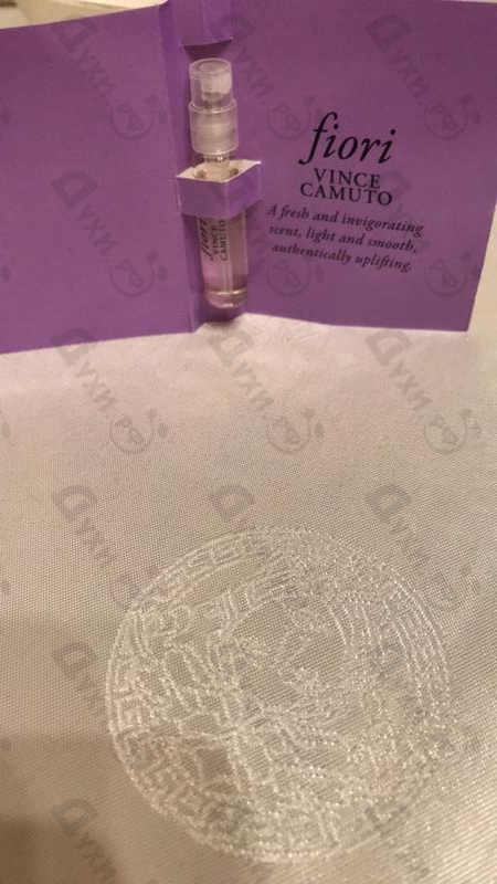 Парфюмерия Fiori от Vince Camuto