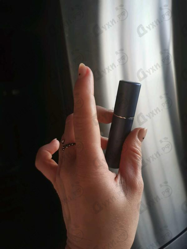 Купить Fleur Universelle от Lalique Парфюмерия Lalique Fleur Universelle