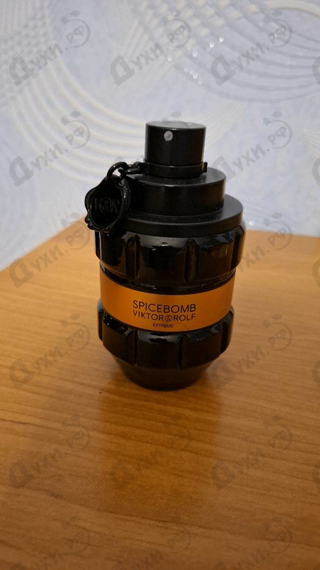 Купить Viktor & Rolf Spicebomb Extreme