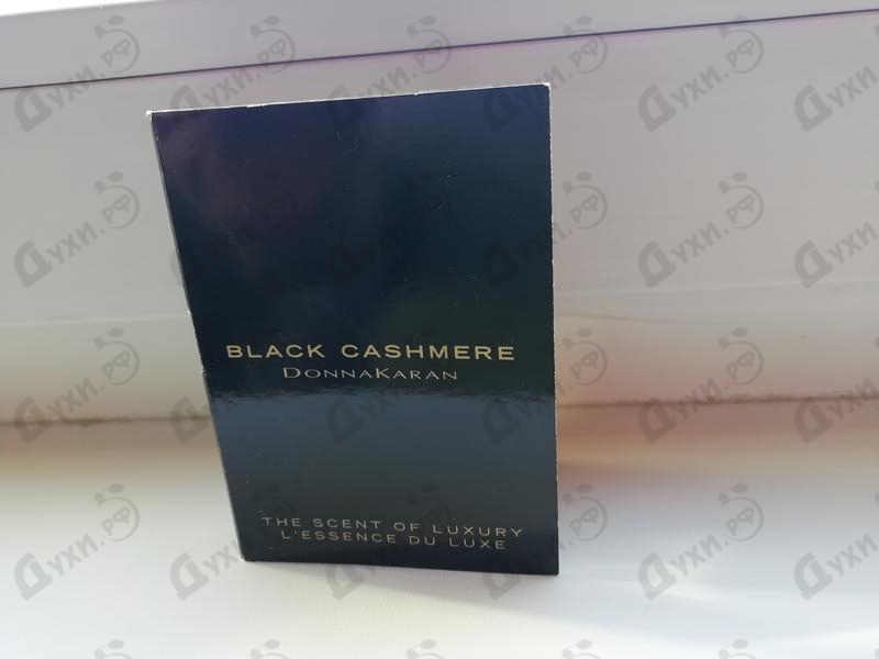 Купить Black Cashmere от Donna Karan