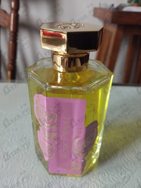 Духи Rose Privee от L'Artisan Parfumeur