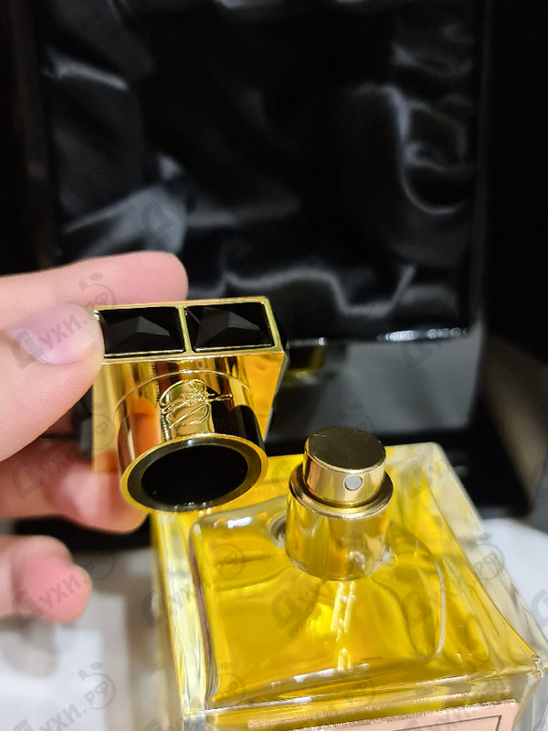 Парфюмерия Parfum De La Nuit No 3 от Roja Dove