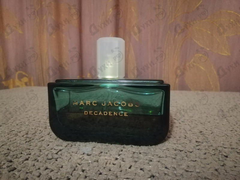 Духи Decadence от Marc Jacobs Парфюмерия Marc Jacobs Decadence