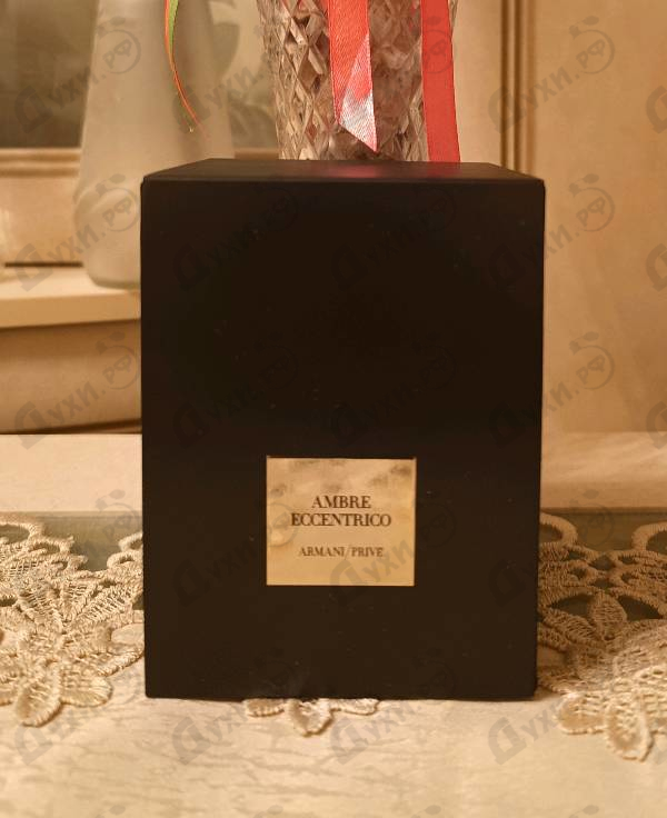 Духи Prive Ambre Eccentrico от Giorgio Armani