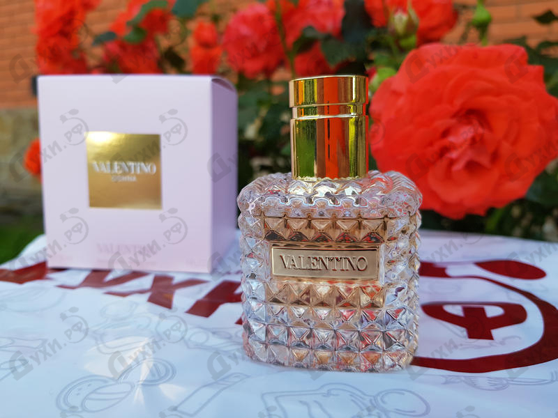 Парфюмерия Valentino Valentino Donna Духи Valentino Donna от Valentino