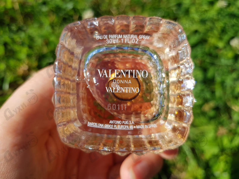 Парфюм Valentino Valentino Donna Парфюмерия Valentino Donna от Valentino