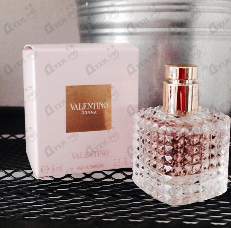 Парфюмерия Valentino Donna от Valentino Парфюмерия Valentino Valentino Donna