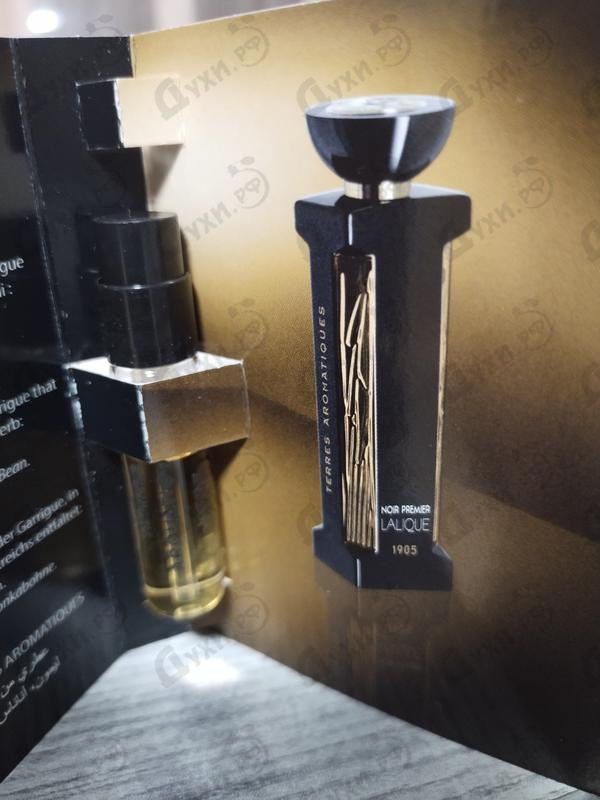 Духи Lalique Terres Aromatiques Парфюмерия Terres Aromatiques от Lalique