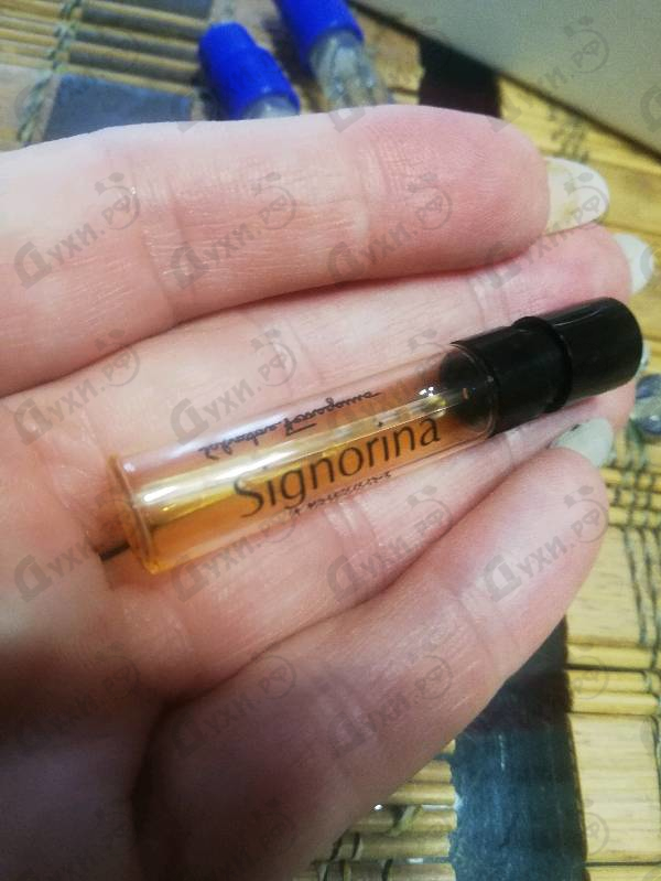 Духи Signorina Misteriosa от Salvatore Ferragamo