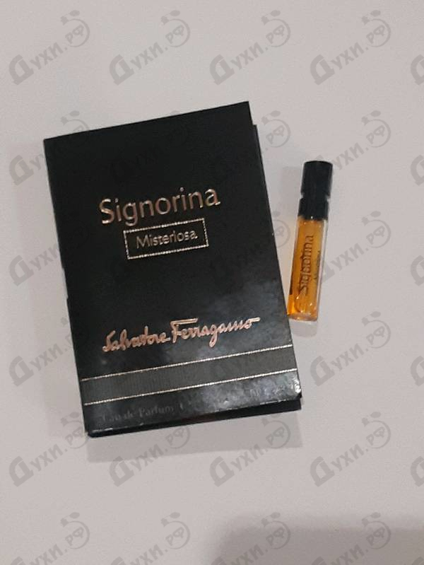 Парфюмерия Signorina Misteriosa от Salvatore Ferragamo