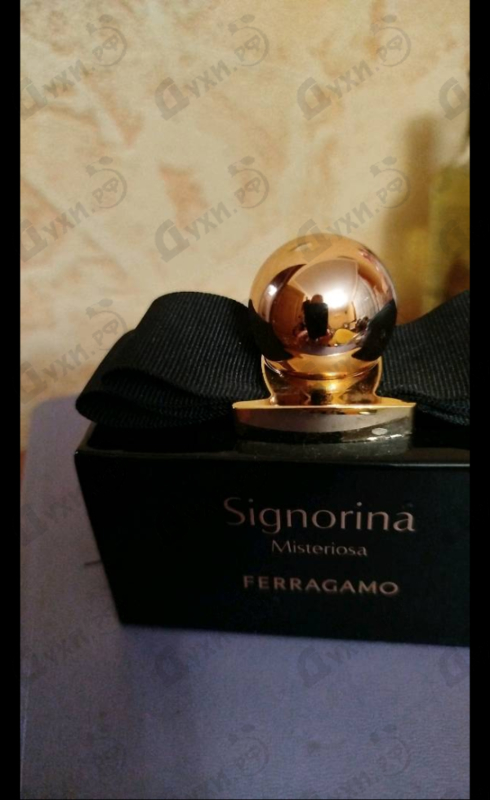 Духи Signorina Misteriosa от Salvatore Ferragamo