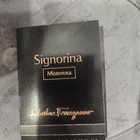 Парфюм Salvatore Ferragamo Signorina Misteriosa