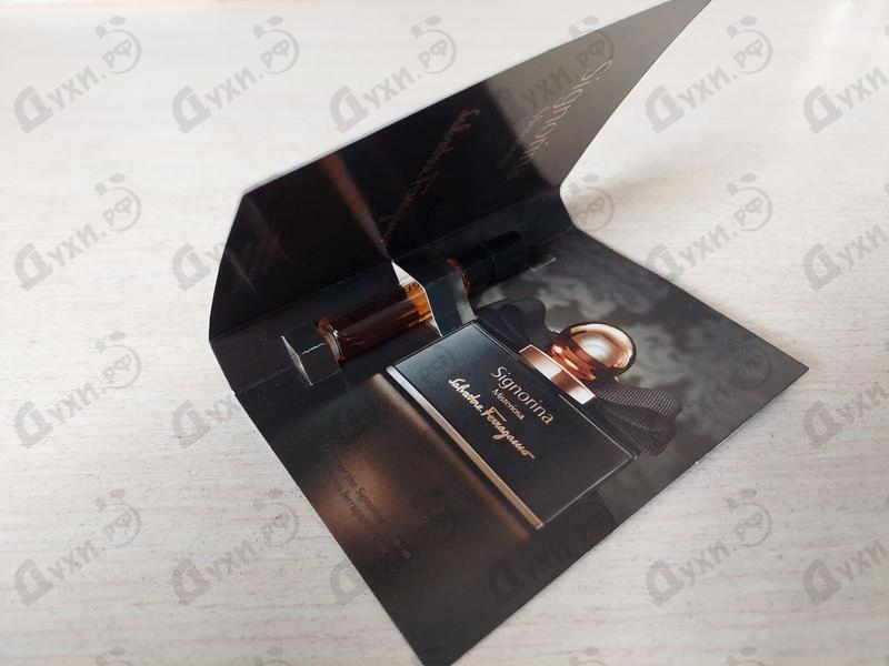 Духи Signorina Misteriosa от Salvatore Ferragamo