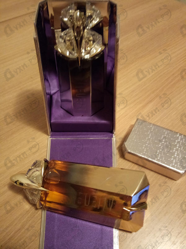 Купить Alien Oud Majestueux от Thierry Mugler