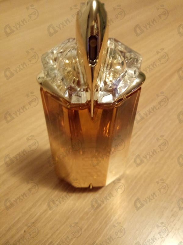 Отзыв Thierry Mugler Alien Oud Majestueux