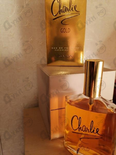 Купить Charlie Gold от Revlon