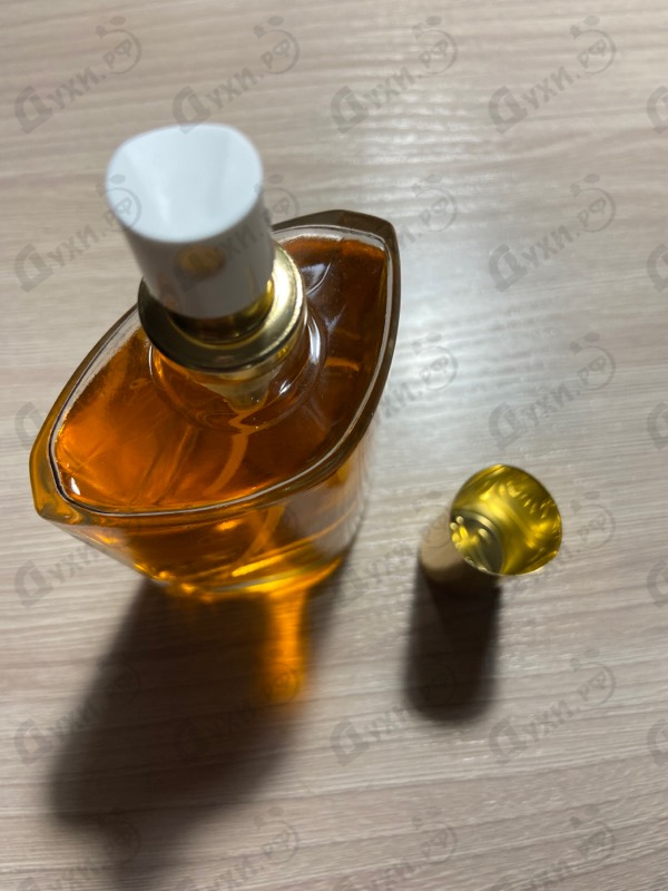 Купить Charlie Gold от Revlon