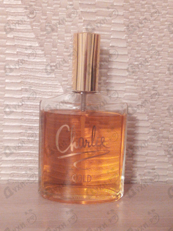 Парфюмерия Charlie Gold от Revlon