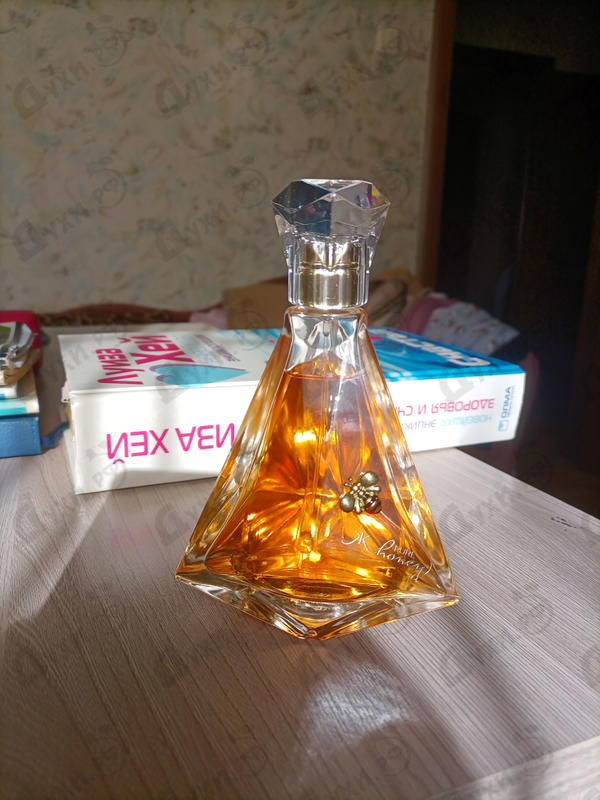 Парфюмерия Kim Kardashian Pure Honey