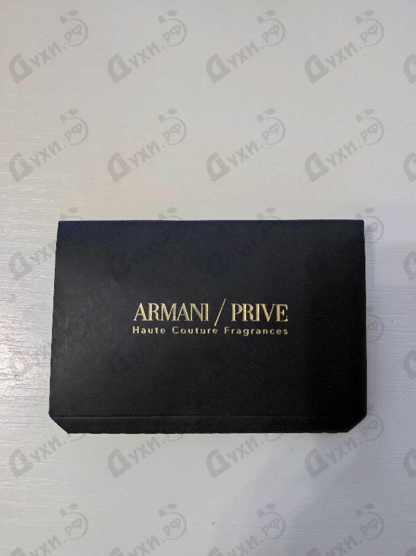 Парфюмерия Prive Rouge Malachite от Giorgio Armani Парфюмерия Giorgio Armani Prive Rouge Malachite