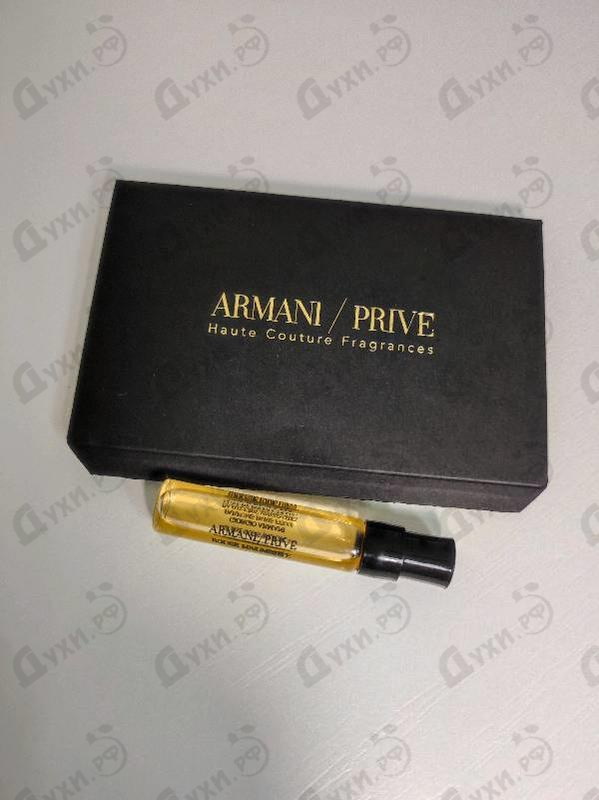 Парфюмерия Giorgio Armani Prive Rouge Malachite