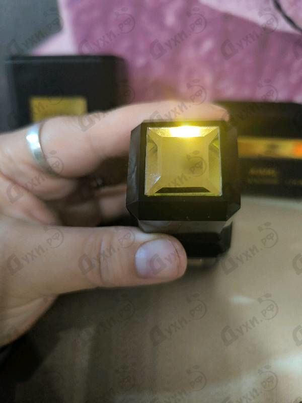 Парфюмерия Amber Wood от Ajmal