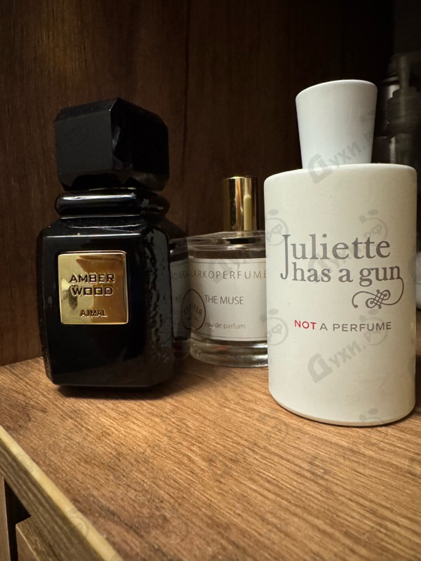 Купить Amber Wood от Ajmal