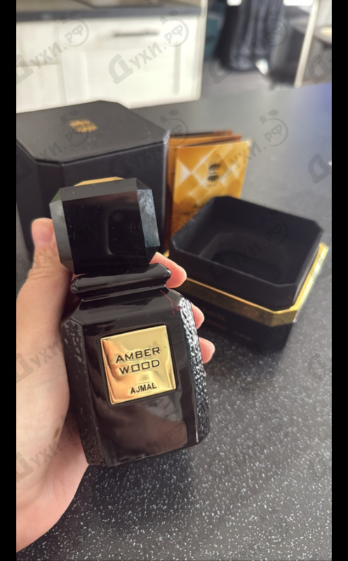 Купить Amber Wood от Ajmal