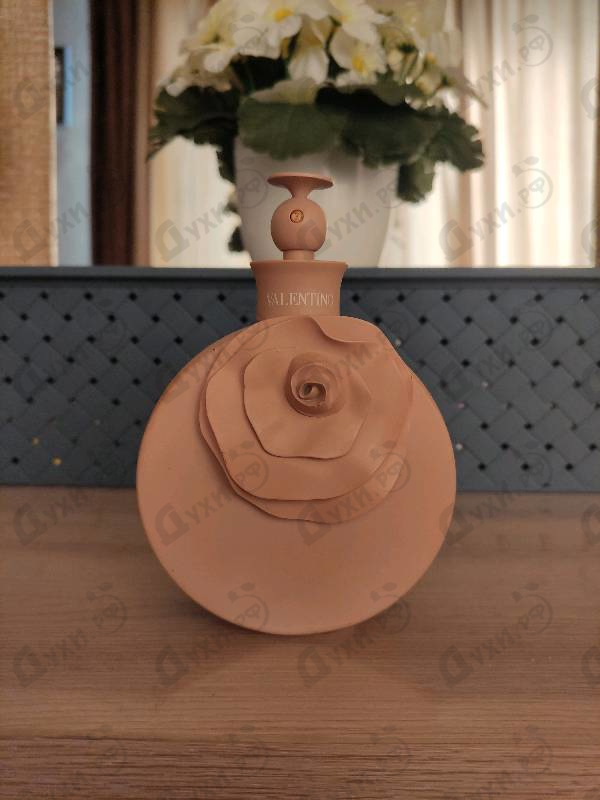 Духи Valentina Poudre от Valentino