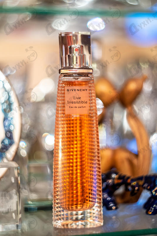 Купить Givenchy Live Irresistible