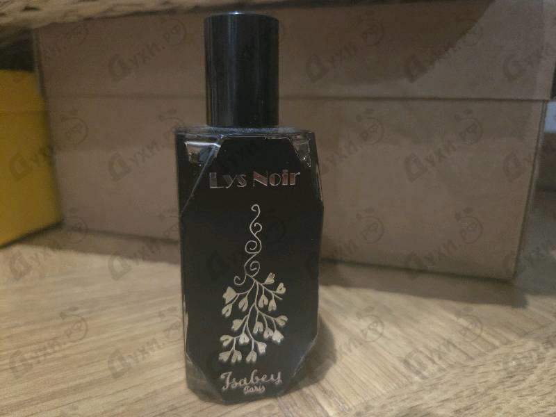 Купить Lys Noir от Isabey