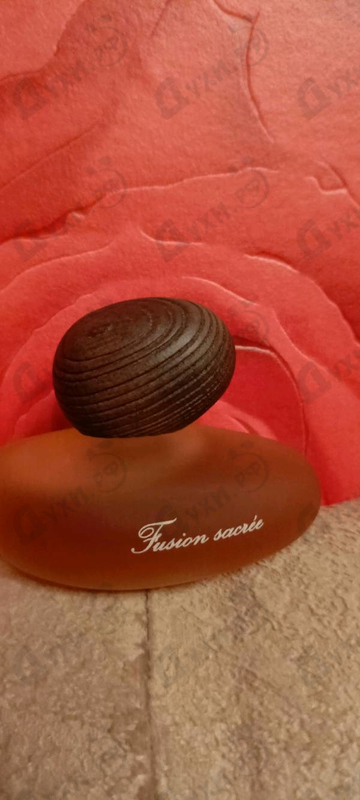 Парфюмерия Fusion Sacree Clair от Majda Bekkali