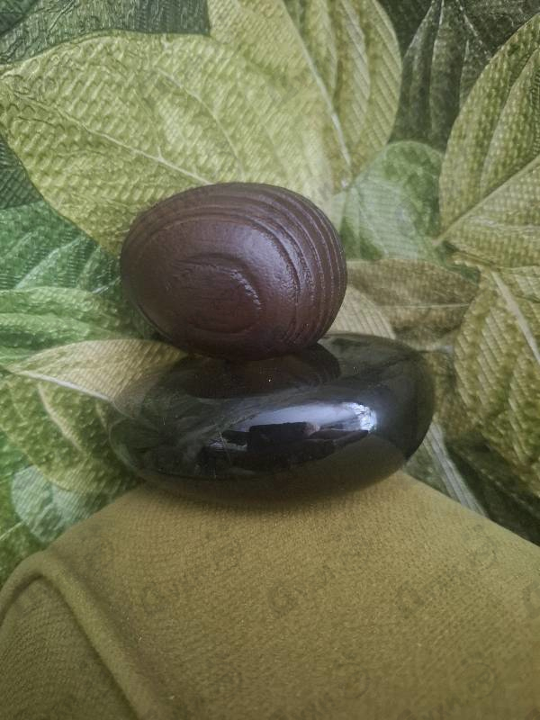 Духи Mon Nom Est Rouge от Majda Bekkali